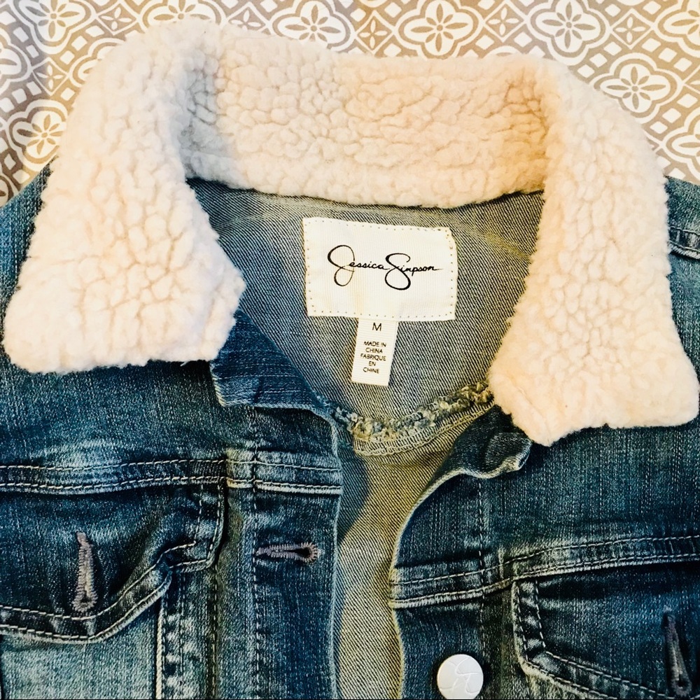 Jean jacket !!! - Picture 4 of 5